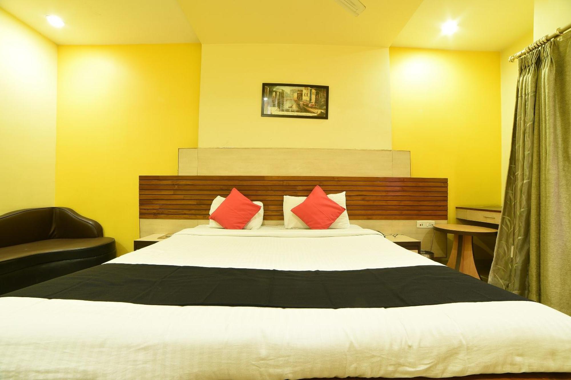Collection O Hotel Highway Palace Guwahati Dış mekan fotoğraf