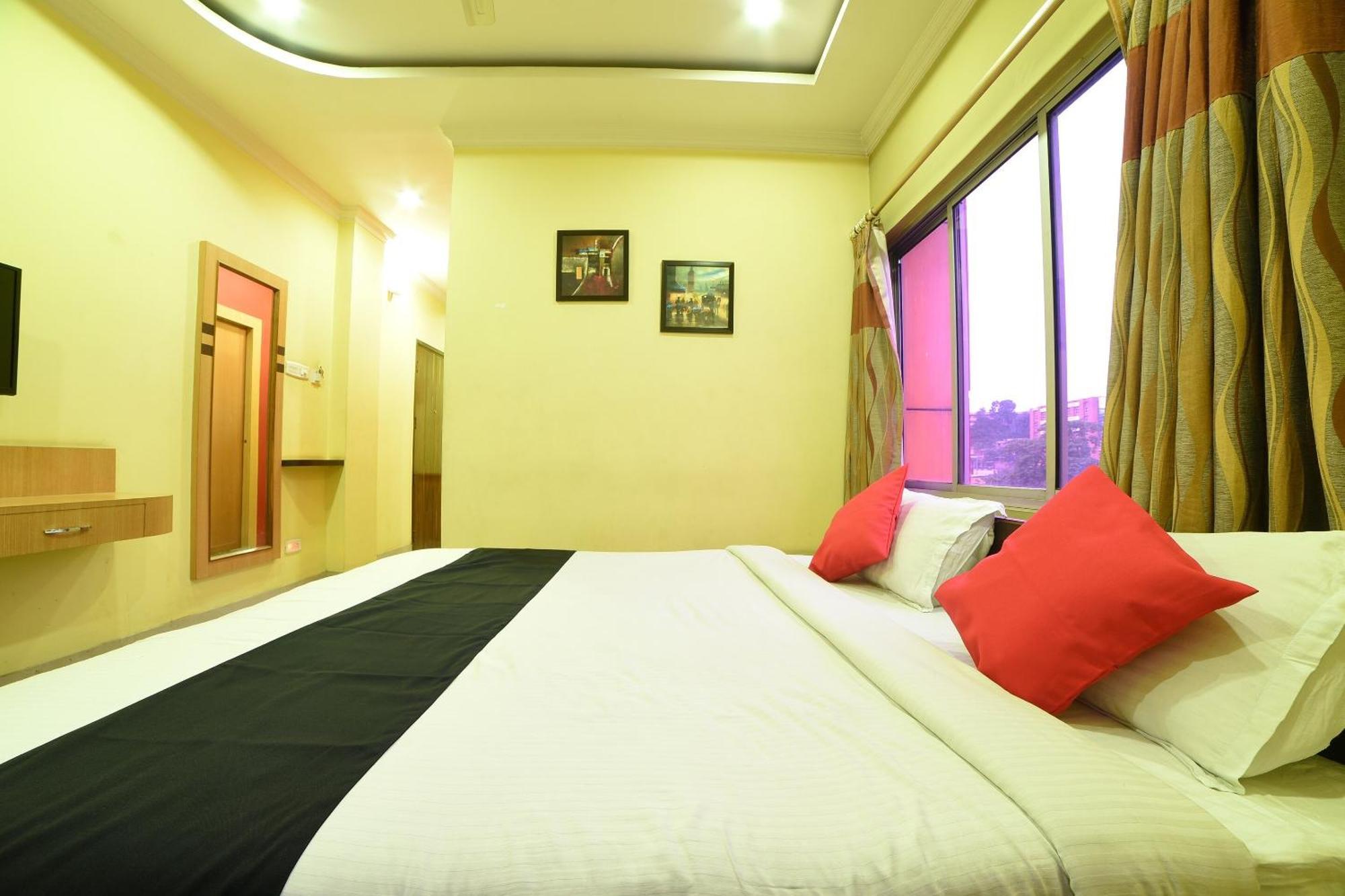 Collection O Hotel Highway Palace Guwahati Dış mekan fotoğraf